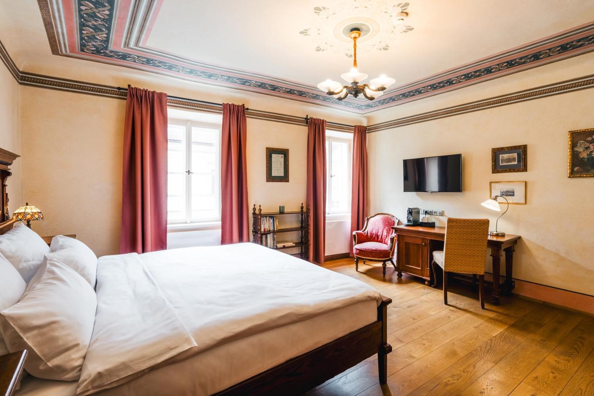 Hotel Latran Český Krumlov Exteriör bild