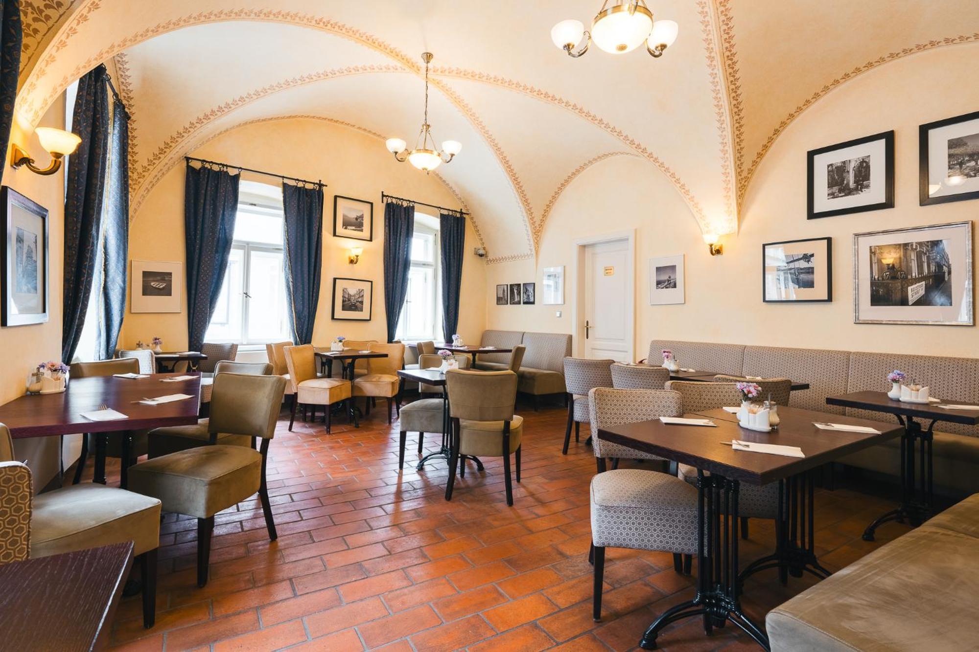 Hotel Latran Český Krumlov Exteriör bild